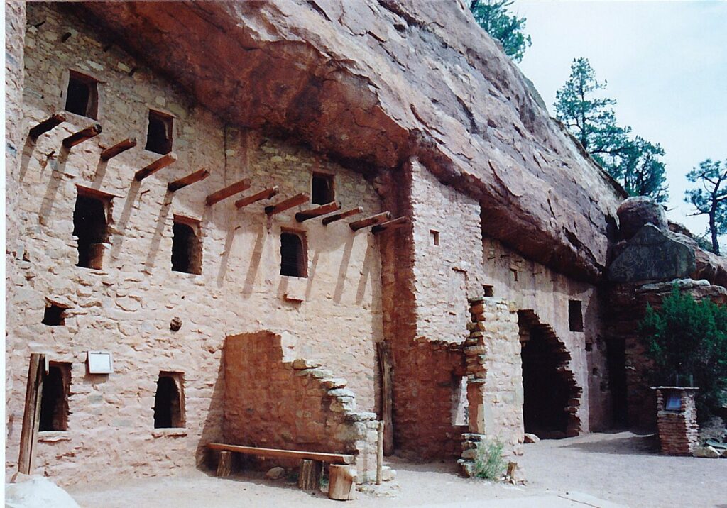 Manitou Cliff Dwellings
